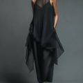 Abito Slip Minimalista Nero in Fibra di Acetato Finto Abbinato a un Copricostume in Chiffon Set Due Pezzi