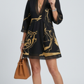 BELLA |  Minidress in pizzo all'uncinetto con scollo a V nella fantasia «Black Gold»